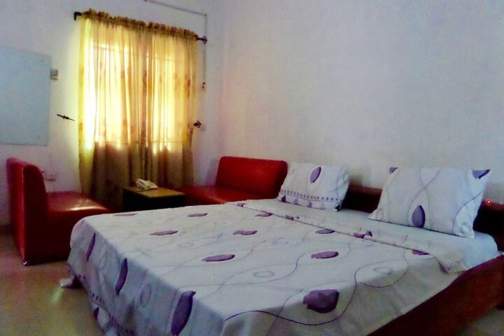 Room 19 of 25