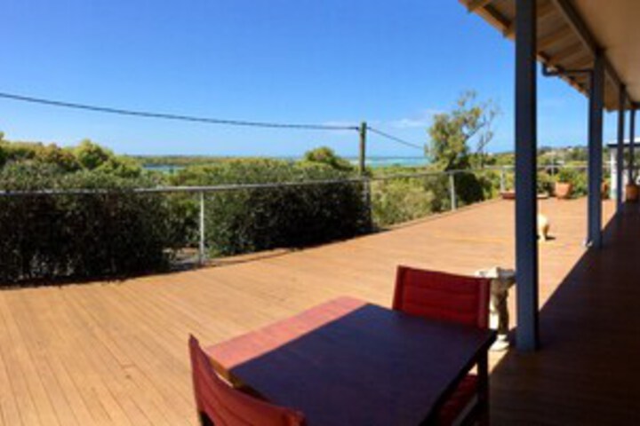 Terrace/Patio 12 of 16