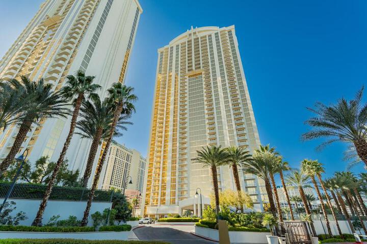 Exterior of MGM Signature Centrally Located, Strip Views NO RESORT FEE
