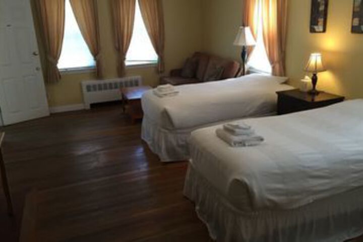 Room 9 of 48