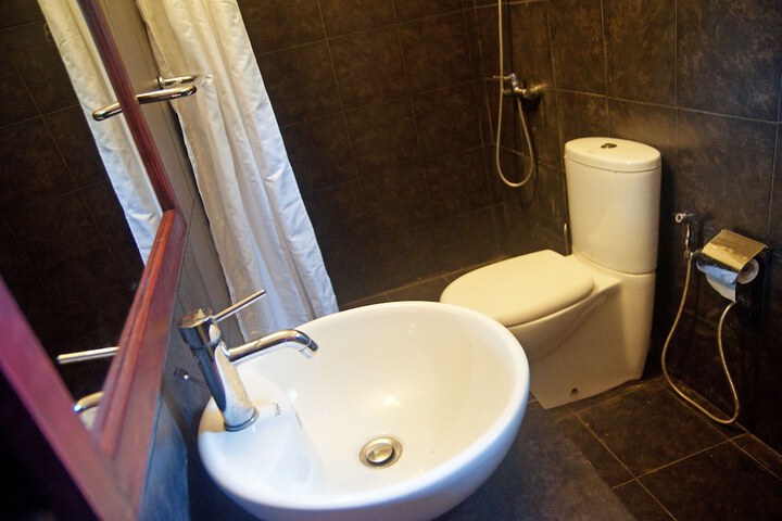 Clean Restrooms