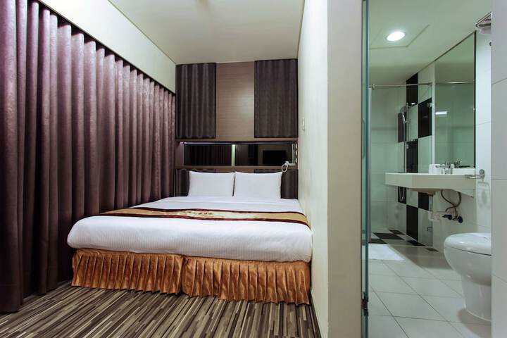 Room 18 of 56