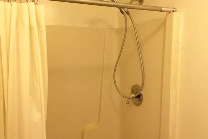 Room 15 of 23