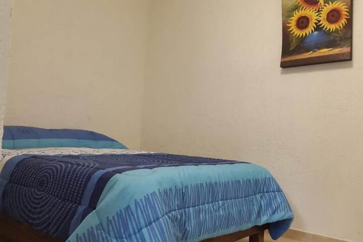 Room 12 of 38