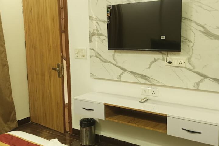 Room 21 of 69
