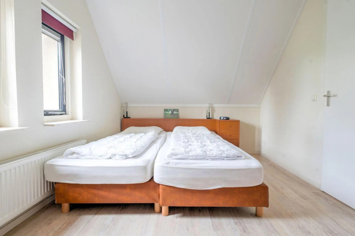 Pleasant Holiday Home in Gaasterlân-sleat With Parasol