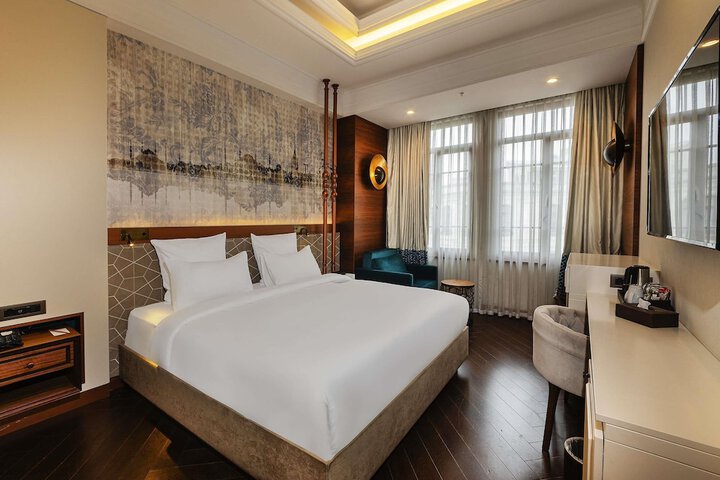 Room 21 of 105