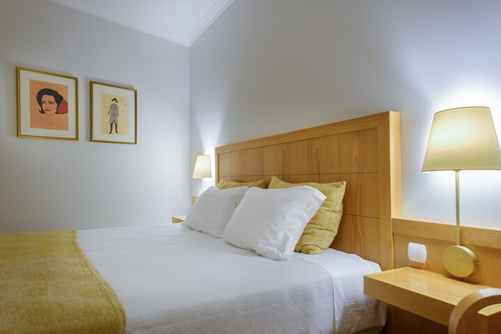 Room 16 of 46