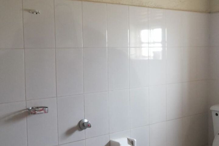 Room 46 of 78