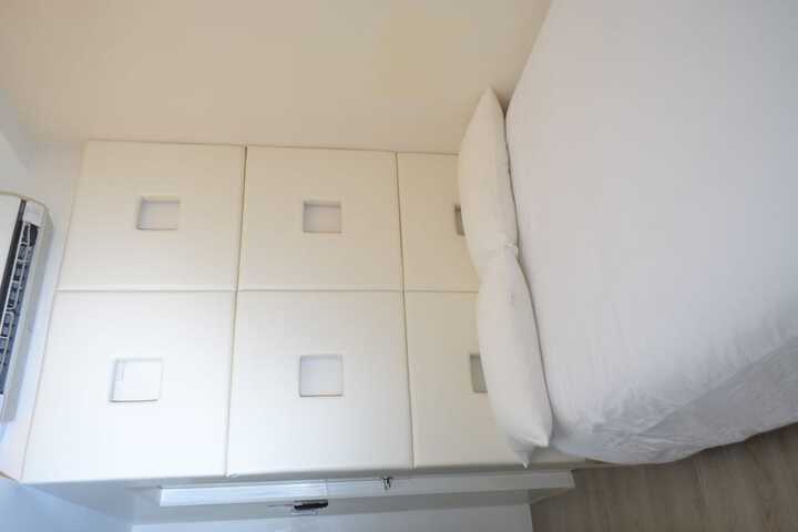 Room 10 of 71