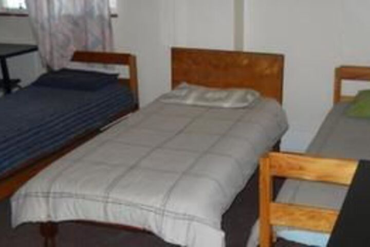 Room 4 of 5