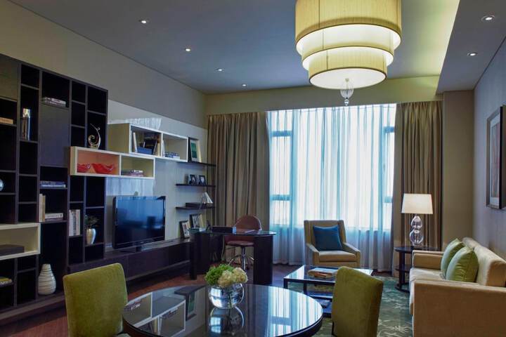 Room 15 of 33