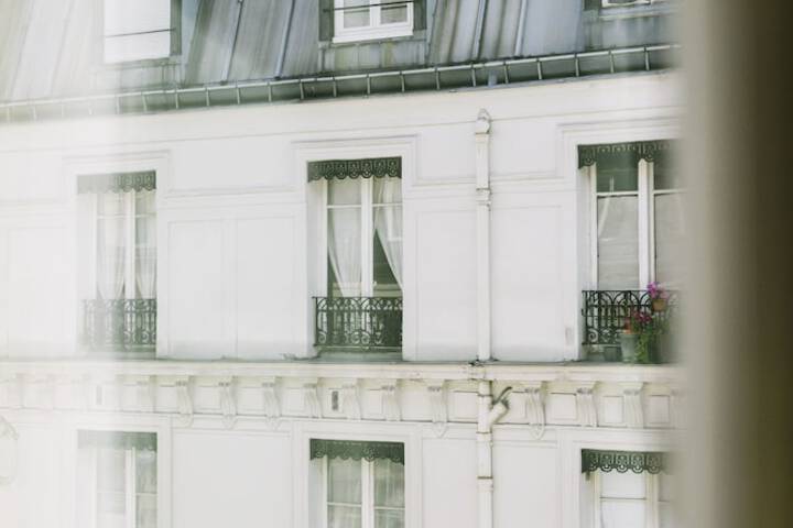 Hotel 100 of 104