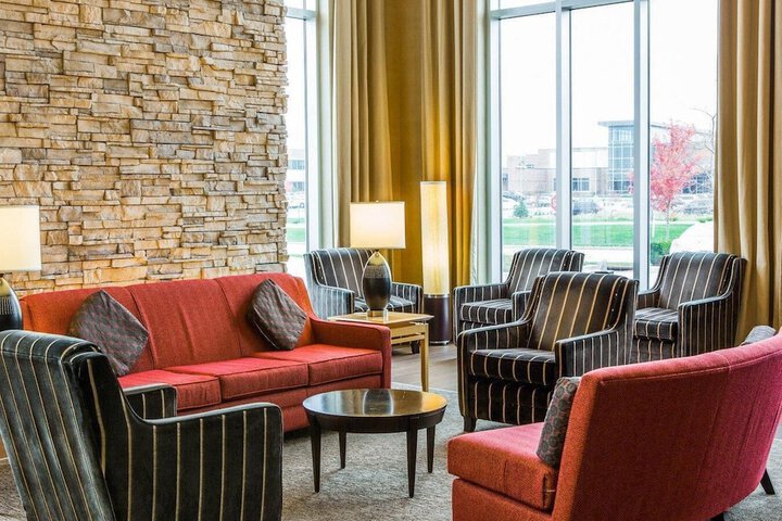Guest Lobby