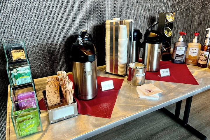 Breakfast area