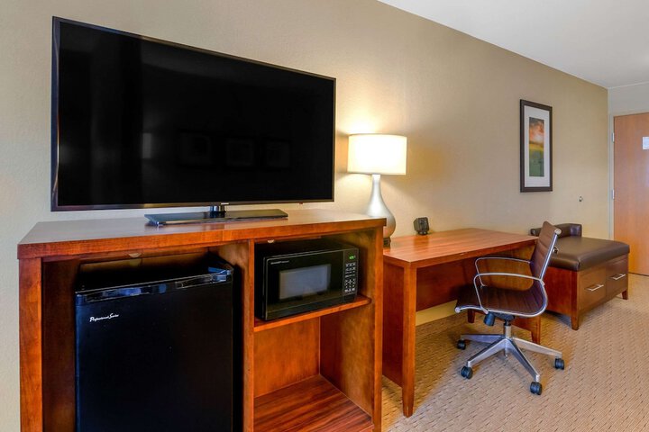 Room 21 of 48