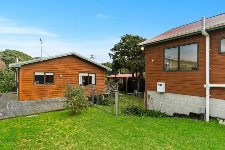 Image of Heperi Haven - Waikanae Beach Holiday Home