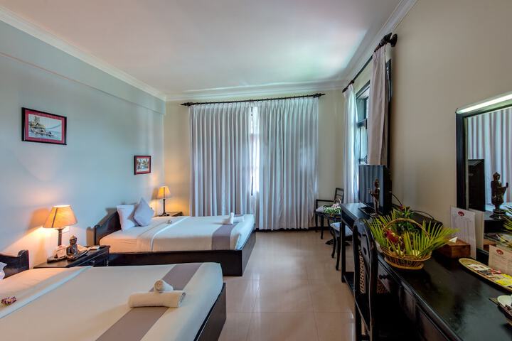 Room 76 of 160