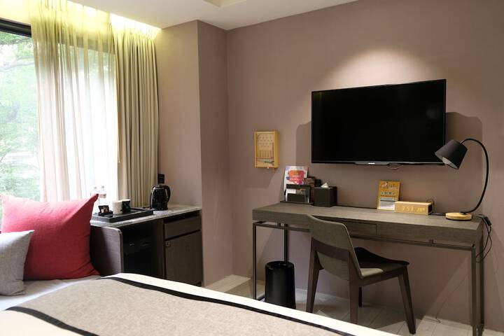 Room 14 of 61