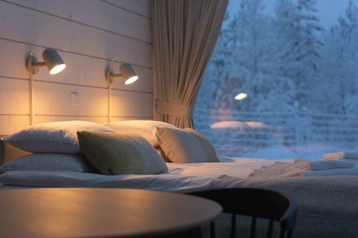 Room 12 of 74