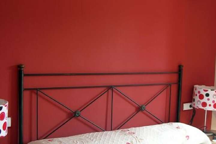 Room 25 of 77