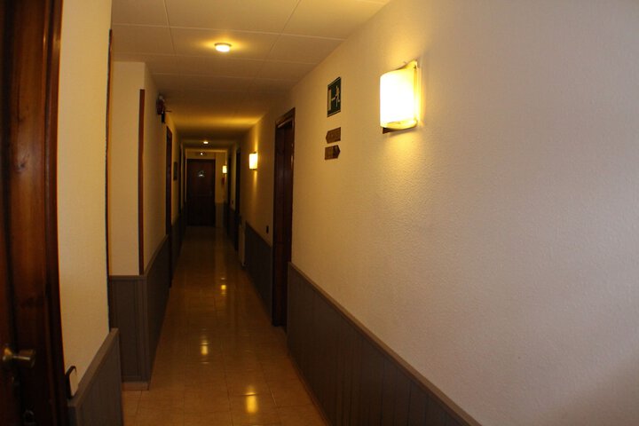 Room 18 of 35