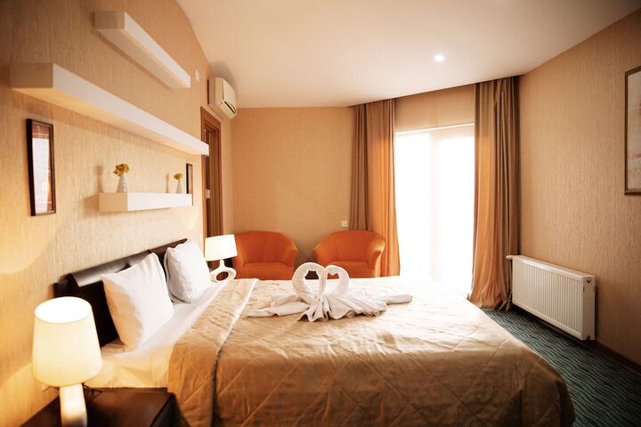 Room 19 of 46