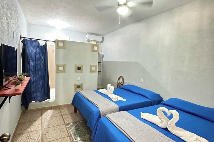 Room 7 of 22