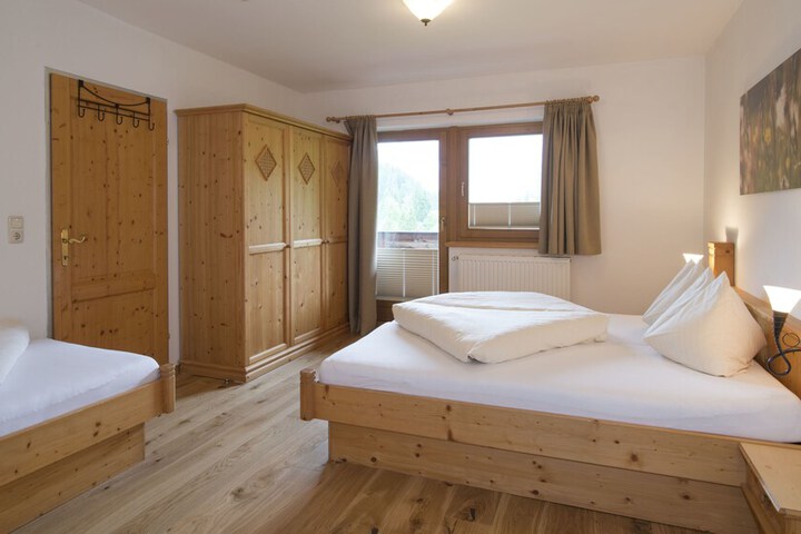 Room 6 of 39