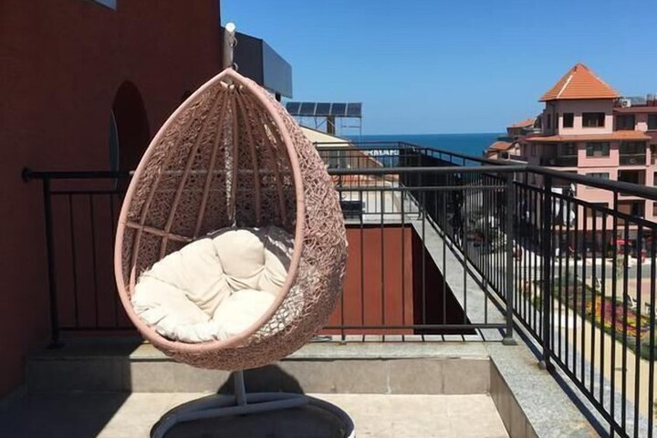 Terrace/Patio 19 of 34