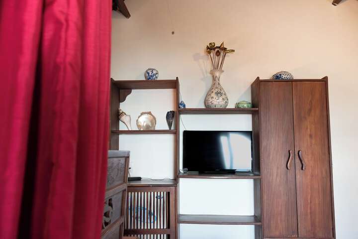 Room 44 of 120