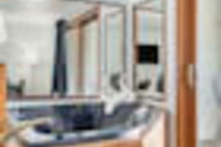 Private spa tub