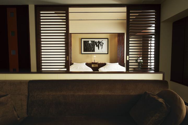 Room 4 of 75