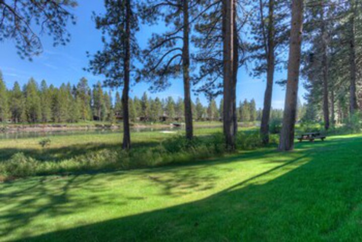 Property Grounds 21 of 26