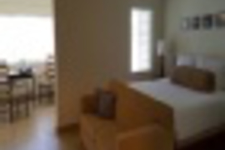 Room 38 of 695