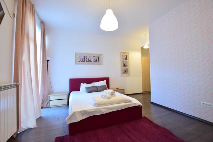 Room 37 of 139