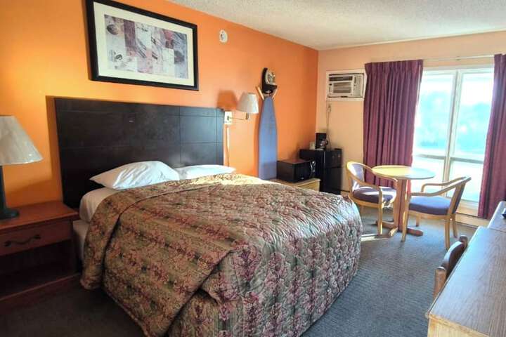 Room 14 of 44