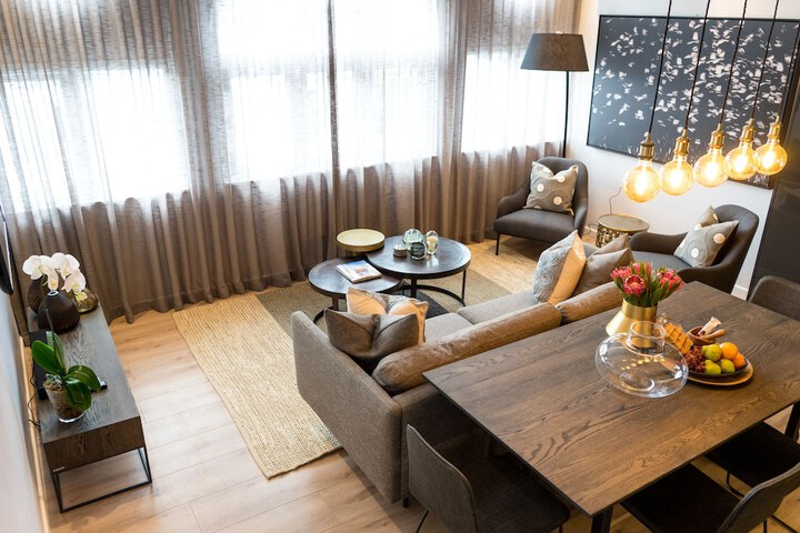 Room 12 of 28