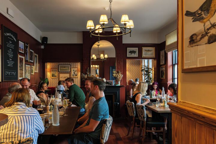 Dining 45 of 66