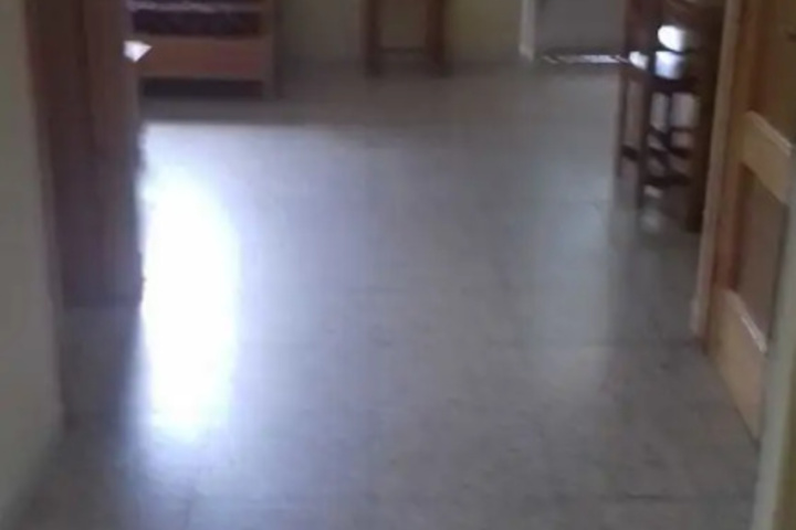 Room 7 of 14