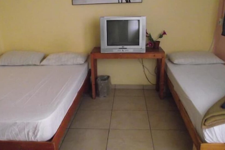Room 2 of 19