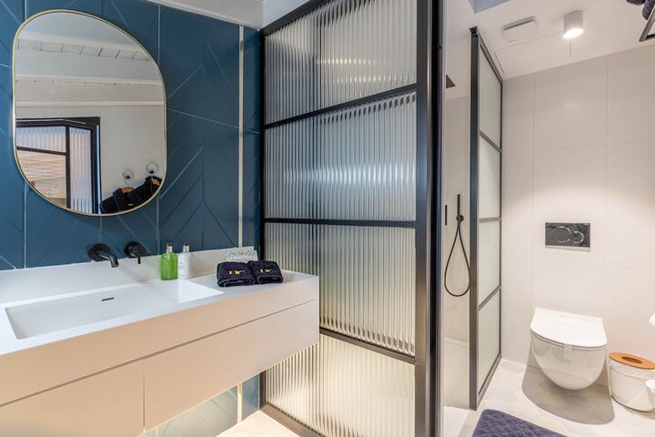 Bath Interior
