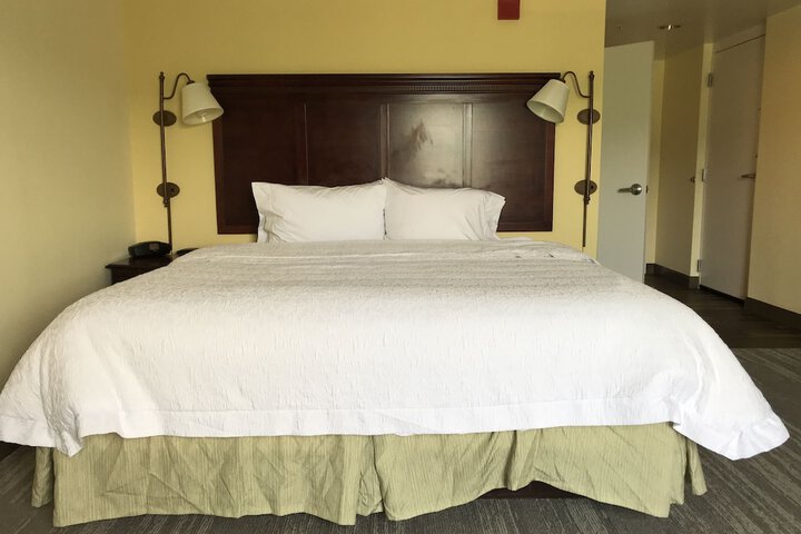 Room 40 of 115