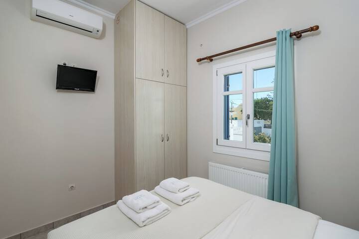 Room 14 of 115
