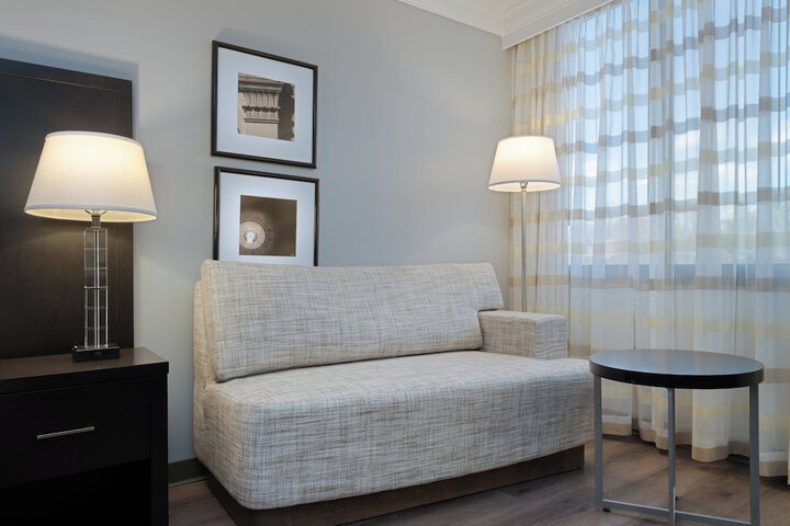 Room 12 of 85