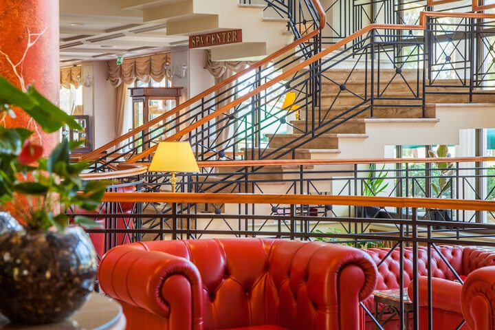Hotel Interior 6 of 132