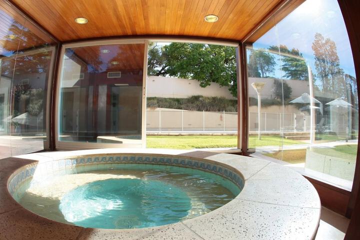 Relaxing Spa