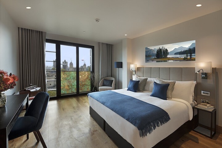 Room 8 of 70