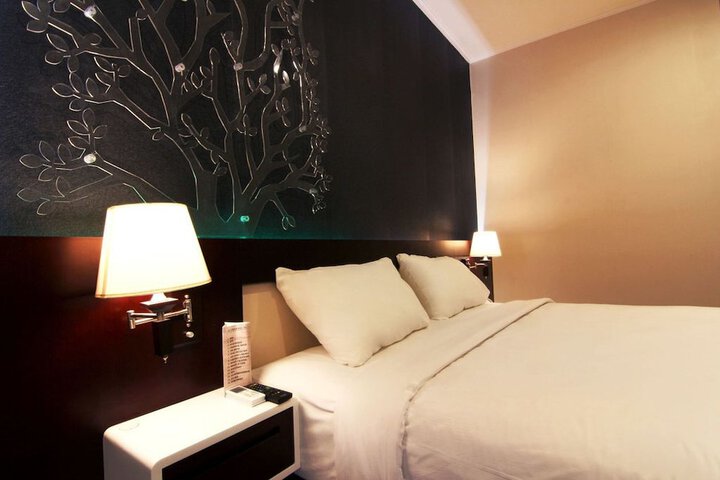 Room 14 of 52
