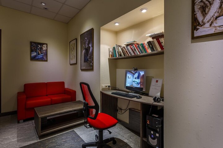 Business Center 54 of 54